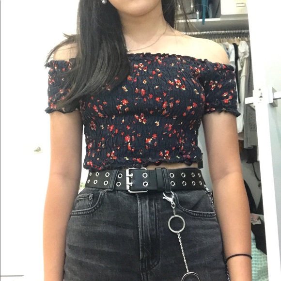 Urban Outfitters Tops - Off the shoulder red floral crop top